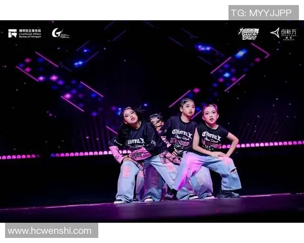 街舞文化的碰撞与融合:深入解析北京街舞队的进攻策略与风格 街舞文化的碰撞与融合:深入解析北京街舞队的进攻策略与风格